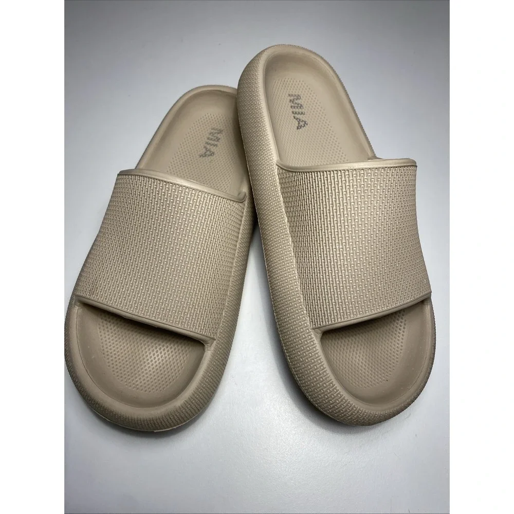 MIA Lexa Womens 8 Beige Faux Leather Summer Strappy Slides Sandals‎ Flat
